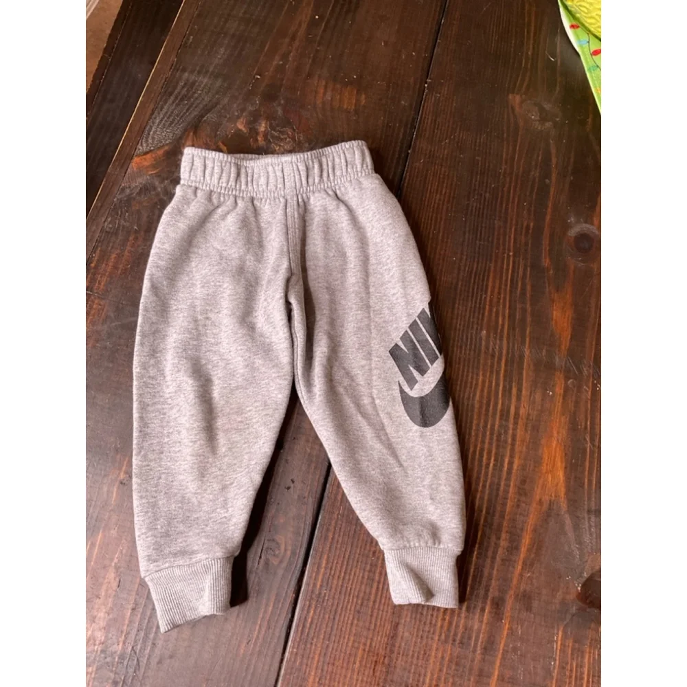 2T Nike Boy Winter Bundle with Jacket long sleeves and pants